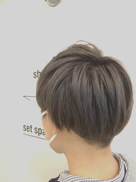 ヘアブランコブランコ 横浜(hair blanco_blanco) 似合わせカット/くびれヘア/デザインカラー/艶ボルドー[横浜駅]