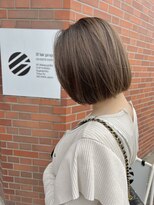 イイナヘアガレージ(117)&nbsp;【117hairgarage】大人シンプルボブ_ハイライトベージュ