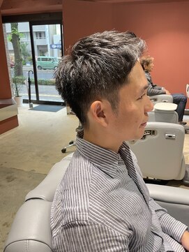 エメン(EMEN) ナチュラルソフトショート　担当土井