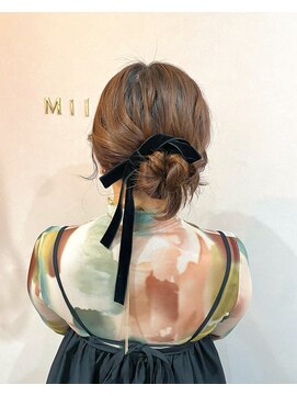 ミラ(Mila) SNS映え★ふわわりお団子♪ベロアリボンアレンジ♪