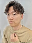 刈り上げツイストスパイラルパーマ無造作アップバングメンズヘア