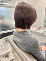 キートス 高知店(kiitos)&nbsp;暖色艶カラーパツっと切りっぱなしボブ20代30代40代