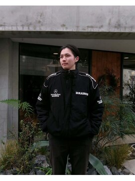 オムズ(OM's) メンズカットメンズパーマセンターパートニュアンスパーマ