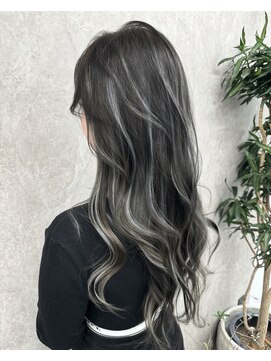 アルドーレフィエロ シンサイバシ(Ardore fiero shinsaibashi) コントラスト極ハイライト☆グレーベージュ☆20代30代40代