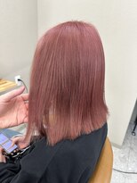 シカ 神戸三宮元町店(Cica)&nbsp;ピンク　ハイトーン　ダブルカラー　ブリーチ　ケアブリーチ