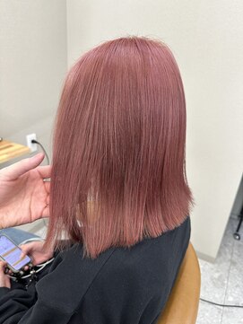 シカ 神戸三宮元町店(Cica) ピンク ハイトーン ダブルカラー ブリーチ ケアブリーチ