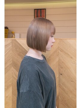 シビバイレボ(CIBI by revo) レイヤーボブ/ショートボブ/ボブ