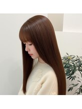 髪質改善ストレートで叶う憧れの艶髪