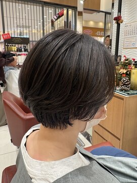 ゼル アリオ鷲宮(ZELE) 動かしショートボブ