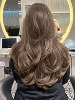 髪質改善サロン hearts. 熊本/縮毛矯正/レイヤーカット/ショートボブ【ハーツ】 スモーキーカラー/イメチェン/ワンホンレイヤー/熊本