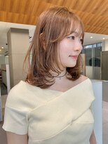 ローレンアオ(LOREN AO)&nbsp;ワンホンレイヤー/ミディアムレイヤー/ベージュカラー/矢場町