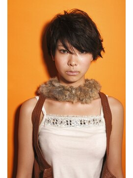 ブーケ(BOUQUET) 大人っぽいカッコイイそんな感じでイメチェンしたい方におすすめ