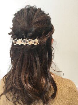 ネオリーブソラ 相模大野店(Neolive sola) ハーフアップヘアアレンジ[sola:neolive 相模大野店】