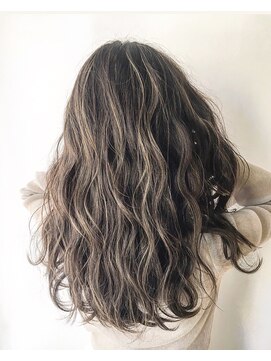 フィガロ デュデュ 新石切店(Figaro DOU DOU) スペシャルハイライトカラー