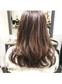 ナチュラル巻髪