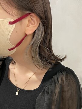 フォト 新宿(foto) インナーカラー小顔ネビージュワンレンボブルフ新宿