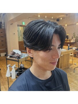 ラナ 渋谷(Lana) センターパートニュアンスマッシュパーマ渋谷リタッチ黒染め