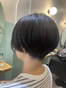 アンフィ 矢向(Anphi) 10-18 刈り上げショート