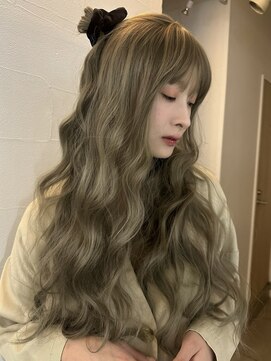 メゾンアクア 表参道(Maison ACQUA) ☆ブリーチなしダブルカラー オリーブ オリーブベージュ ボブ