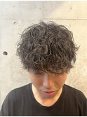 波巻きスパイラルメンズショートツーブロック縦落ちパーマ