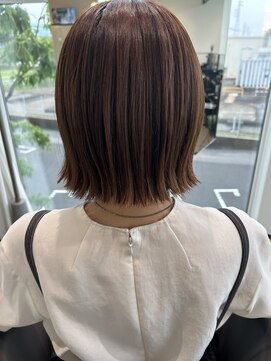 デジー(desir) ぱつんボブ