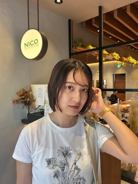 ニコ(NICO) 切りっぱなしボブ