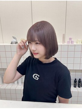 リル(re'll) 《花屋併設》ピンクベージュ［酸性ストレート/ヘアセット］