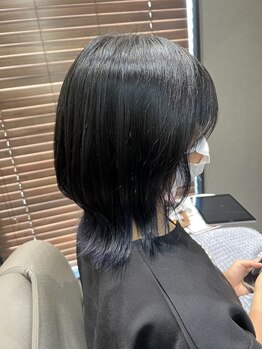 シキ(Ciqi)の写真/大人女性に人気のサロン☆髪質やお悩みに合わせて、大人女性の髪のお悩みを解決。理想のスタイルを叶えます