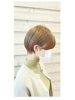 ジーナ 福岡千早(Zina)&nbsp;丸みショートボブ