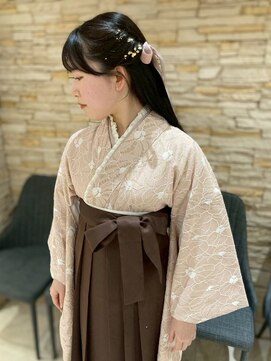 アロマ ヘアー ルーム 新宿店(AROMA hair room) 卒業式ヘアセット/ハーフアップ/リボンアレンジ/金箔/波ウェーブ