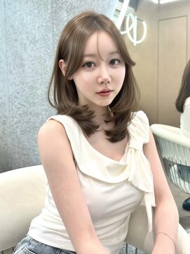 グロー オオミヤ アネックス 大宮(GLROW OMIYA ANNEX) ★ミディアムレイヤー ブリーチなしダブルカラー ベージュ