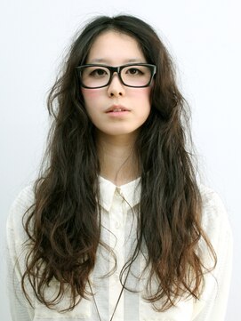 リム(LIM) ロング×パーマ