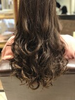 サロン ド ソーホー 蕨(Salon de SOHO) 赤みなんてきにならない！透明感あるれる【カーキグレージュ】