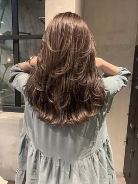 アルカナ 明治神宮前原宿(ARCANA) レイヤーカット　フェザーカット　ベージュ