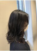 低温デジタルパーマで作るセンターパートワンカールヘア