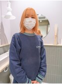 ペールオレンジ