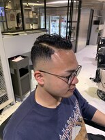 フランクスバーバーザスタンド(Frank’s barber the stand)&nbsp;スキンフェードサイドパートF