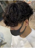 波巻きスパイラルパーマメンズマッシュツーブロックメンズパーマ