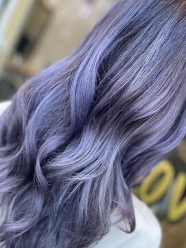 ラビス 浦和(Lovis) 韓国/斜めバング/シルキーベージュ/セクションカラー[浦和]