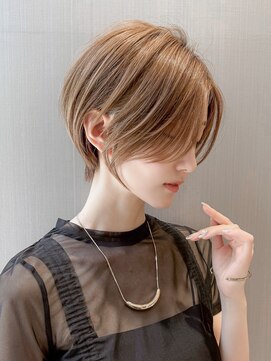 ハルキミナト ジャパン ヨコハマ(HARUKI MINATO japan YOKOHAMA) 大人ショート/縮毛矯正/学割U24/ブルーカラー/くすみベージュ