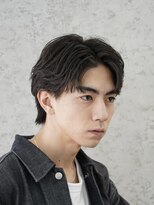 フィフス 栄(fifth)&nbsp;自然な毛流れでラフにキマるセンターパート×ニュアンスパーマ