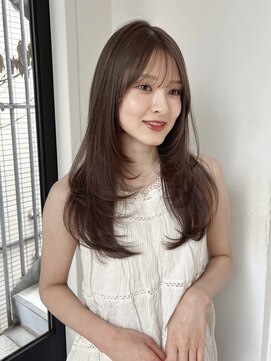 ローネス(LONESS) レイヤーカット　ロングレイヤー透明感カラー