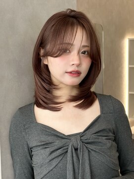 オムニス 表参道(Omnis) ハイレイヤーミディアムレイヤー小顔顔周りレイヤーイメチェン