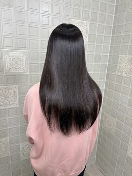 ヘンリエッタ 表参道(Henrietta) アッシュグレージュロング