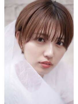 カライングドゥ(ing deux) 大人可愛い20代30代40代黒髪前下がりショートボブ丸みショート◎