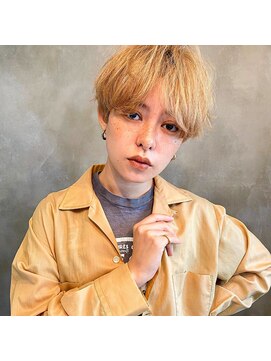 面長解消《20代30代》流せる前髪/くびれショート/耳掛けショート