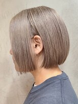 エリマバイフィフス 調布(elima by fifth) 調布イルミナカラーレイヤーボブウルフショートカットベージュ