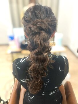 ニーゴーイチ  栄 錦店(251) 編みおろし