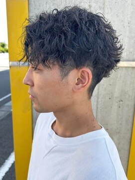 ニアウ 太田店(Niau) MEN’S HAIR/波巻きツイストスパイラル/リバースセンターパート