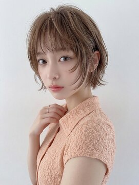 カバーヘア ブリス 北浦和(COVER HAIR bliss) 顔周りレイヤーショート/透明感ミルクティーベージュ艶髪p北浦和